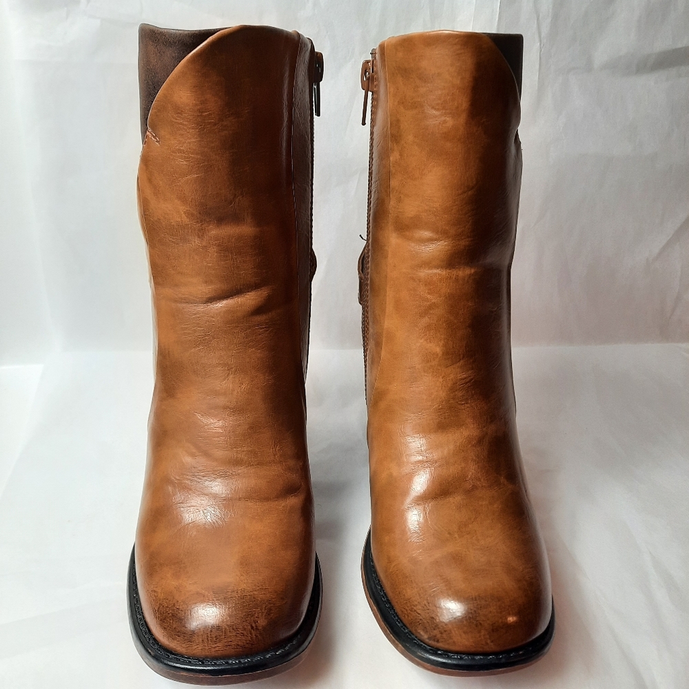 Pierre Dumas Women Leather Boots Shoes Above Ankle Two Tone Distressed Size 7 - Picture 2 of 9